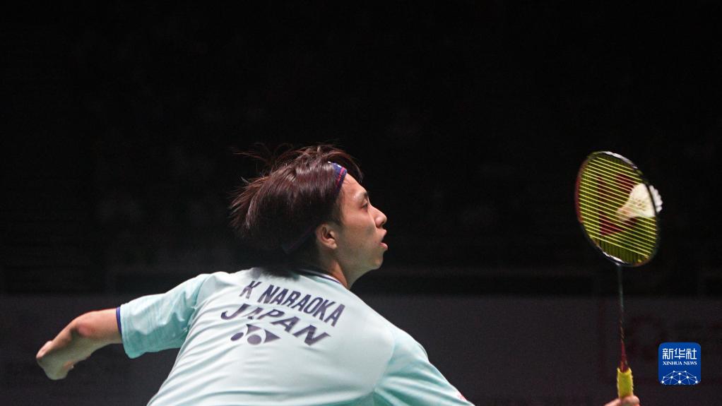 续写一版更 续写一版更